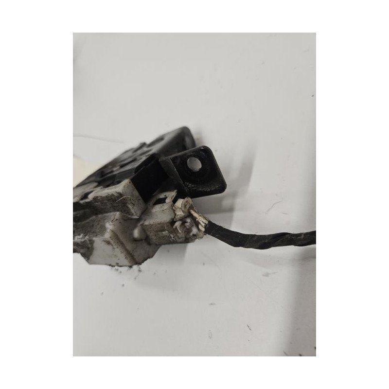 Serrure De Coffre Renault Scenic 2 Phase 1 (1)