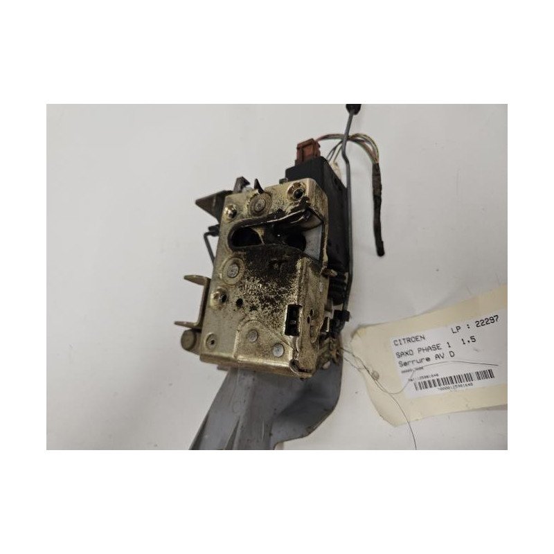 Serrure Avant Droit Citroen Saxo Phase 1 (1)