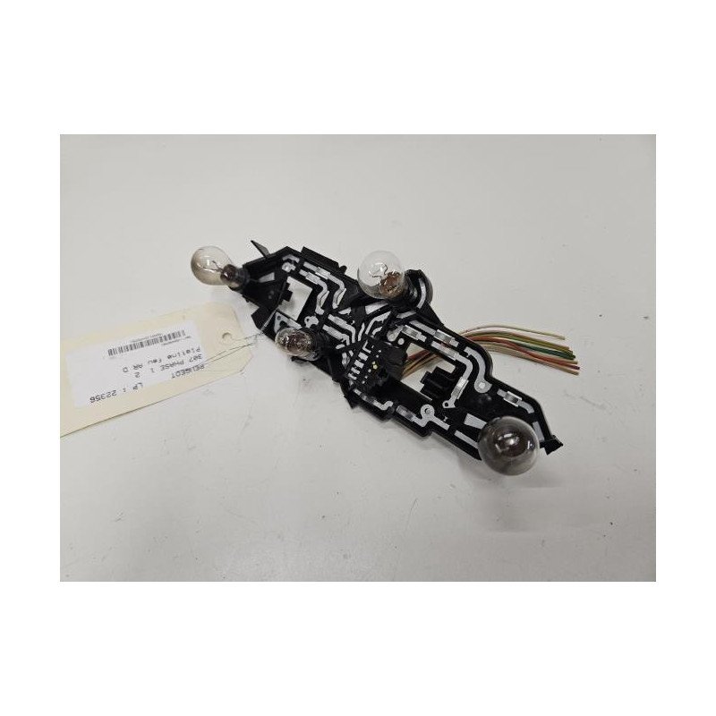 Platine Feu Arriere Droit Peugeot 307 Phase 1 (1)