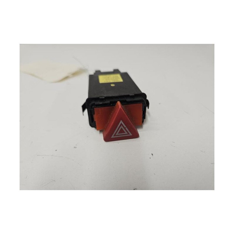 Bouton De Warning Audi A4 1 Avant Phase 2 Break (1)