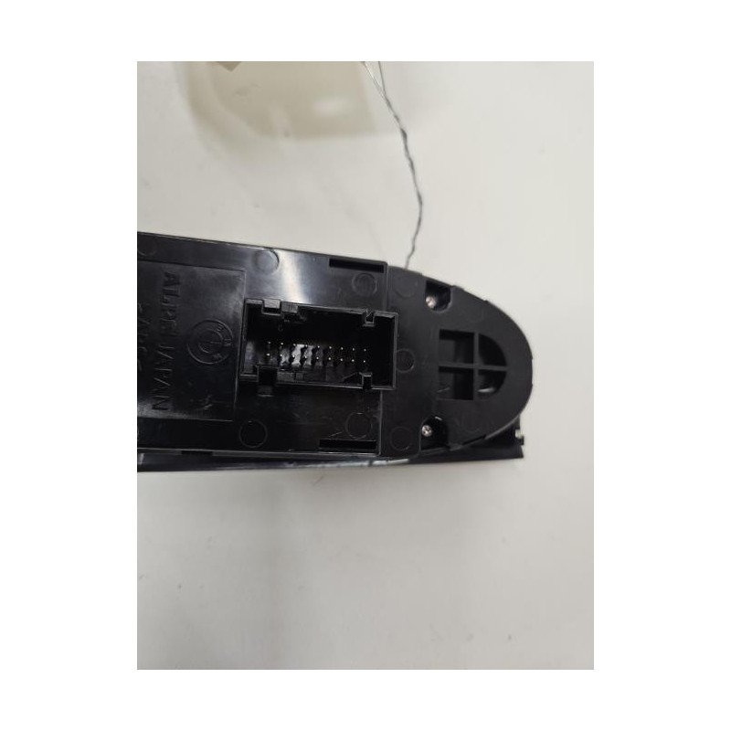 Interrupteur De Leve Vitre Avant Gauche Bmw Serie 3 E90 Phase 2 (1)