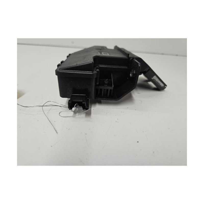 Serrure De Coffre Bmw Serie 3 E90 Phase 2 (1)