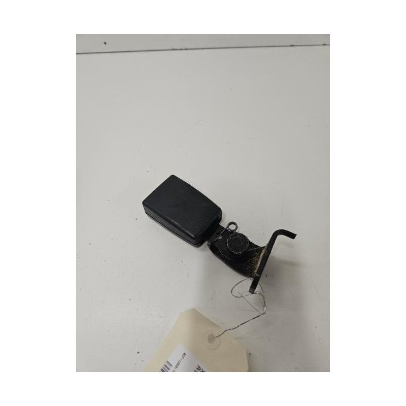 Attache Ceinture Arriere Gauche Bmw X3 F25 Phase 1 (1)