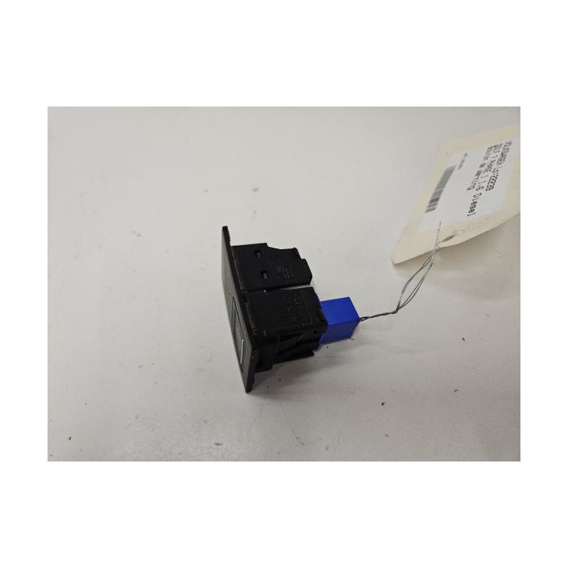Bouton De Warning Volkswagen Golf 7 Phase 1 (1)