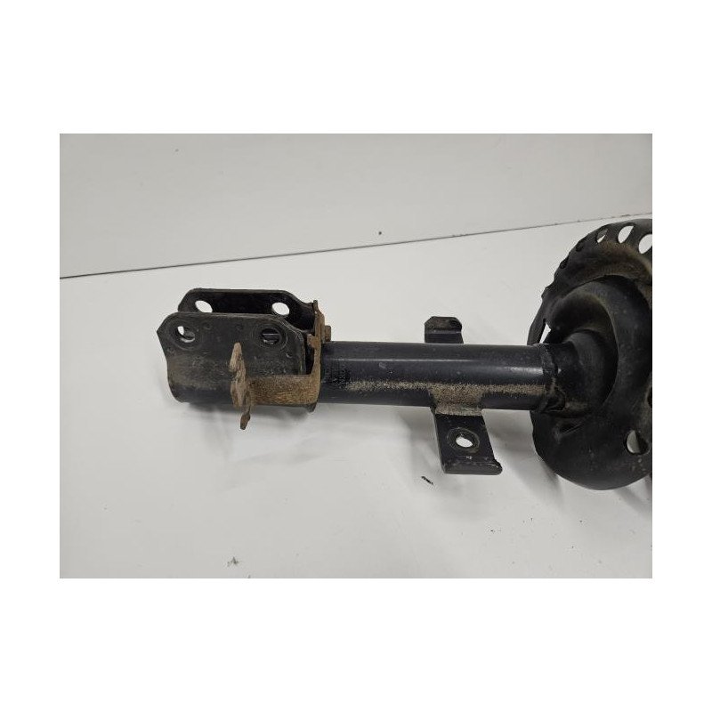 Amortisseur Avant Droit Renault Clio 3 Phase 1 (1)