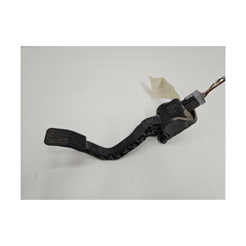 Pedale D'accelerateur Peugeot 206+ (1)