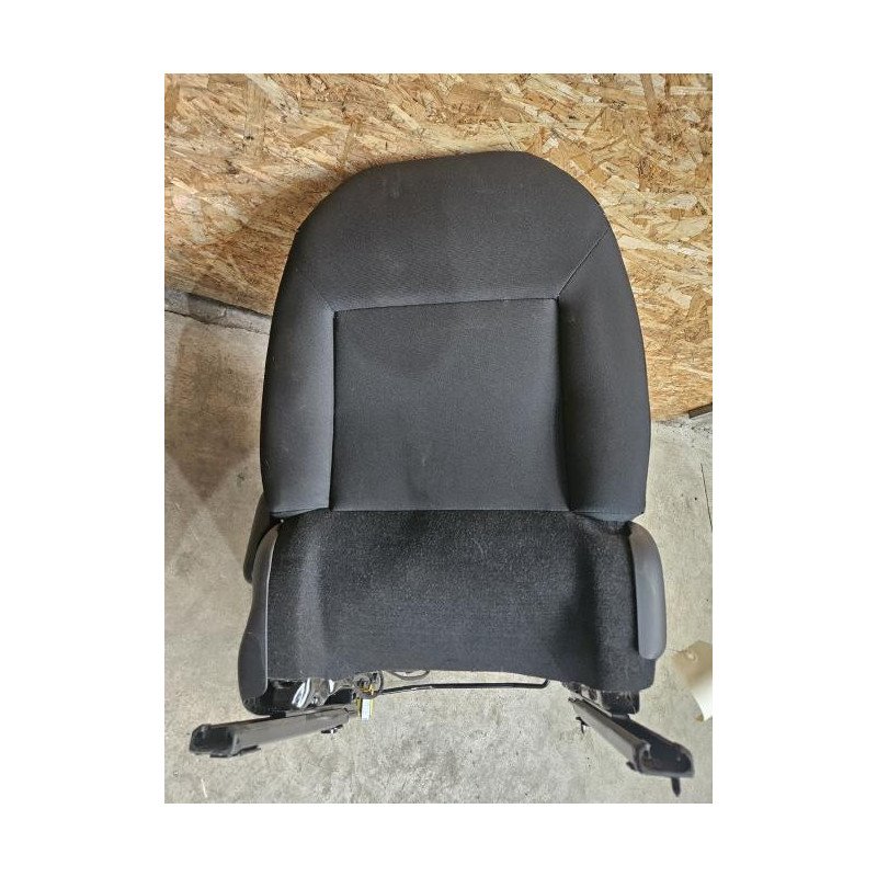 Siege Avant Gauche Peugeot 208 1 Phase 2 (1)