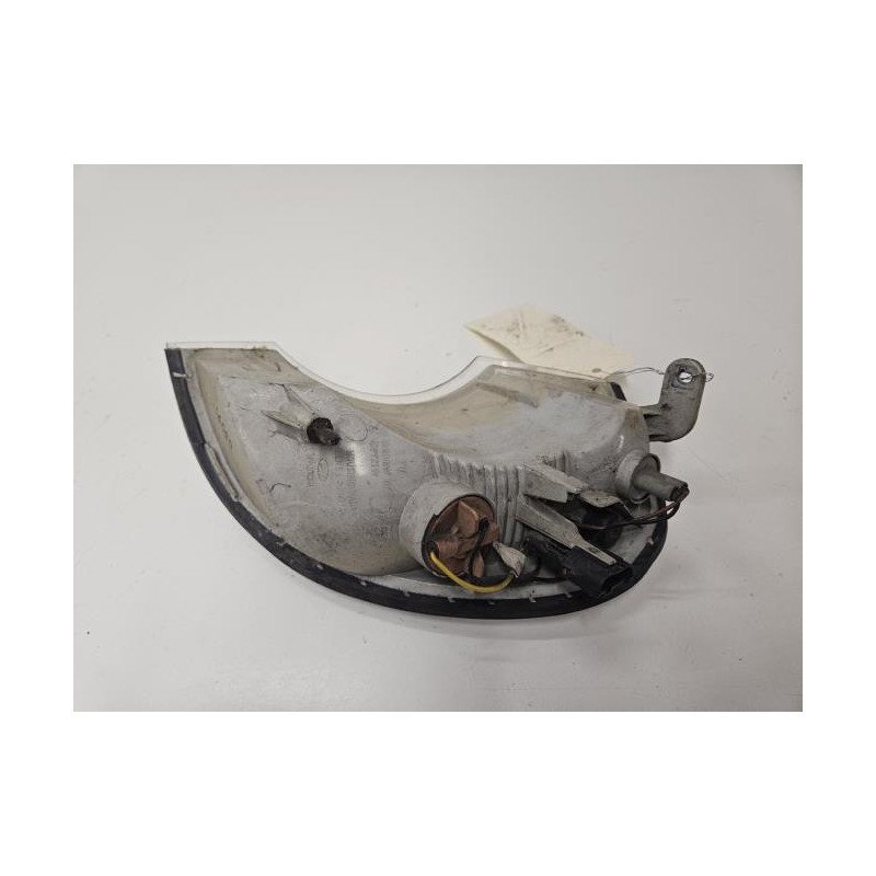 Optique Avant Secondaire Droit (feux)(clignotant) Hyundai Terracan (1)