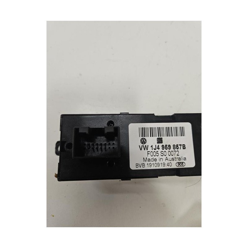 Interrupteur De Leve Vitre Avant Gauche Volkswagen Golf 4 (1)