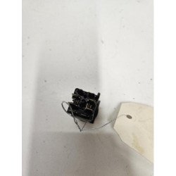 Bouton De Warning Peugeot 205 Phase 2 (1)