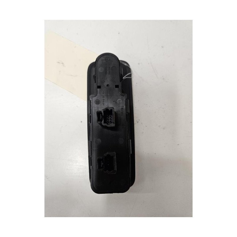 Interrupteur De Leve Vitre Avant Gauche Peugeot 807 (1)