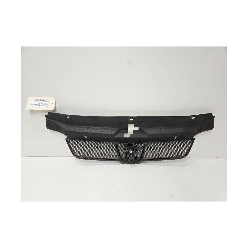 Calandre Peugeot 406 Phase 2 (1)