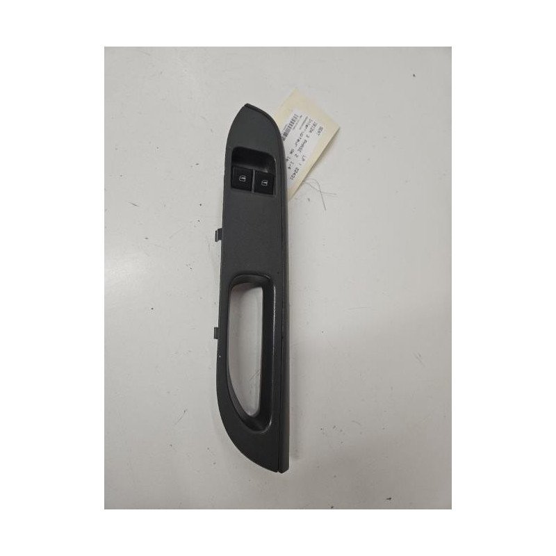 Interrupteur De Leve Vitre Avant Gauche Seat Ibiza 3 Phase 2 (1)