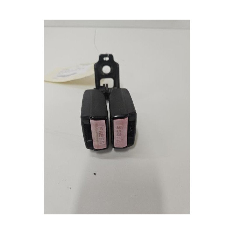 Attache Ceinture Arriere Droit Peugeot 307 Phase 2 (1)
