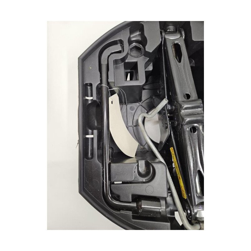 Cric (ensemble Depannage) Citroen C3 2 Phase 1 (1)