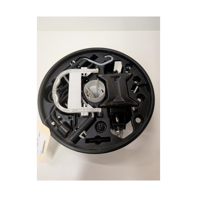 Cric (ensemble Depannage) Renault Clio 2 Phase 1 (1)