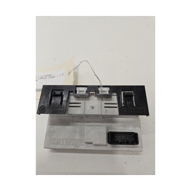 Horloge Renault Clio 2 Campus Phase 1 (1)