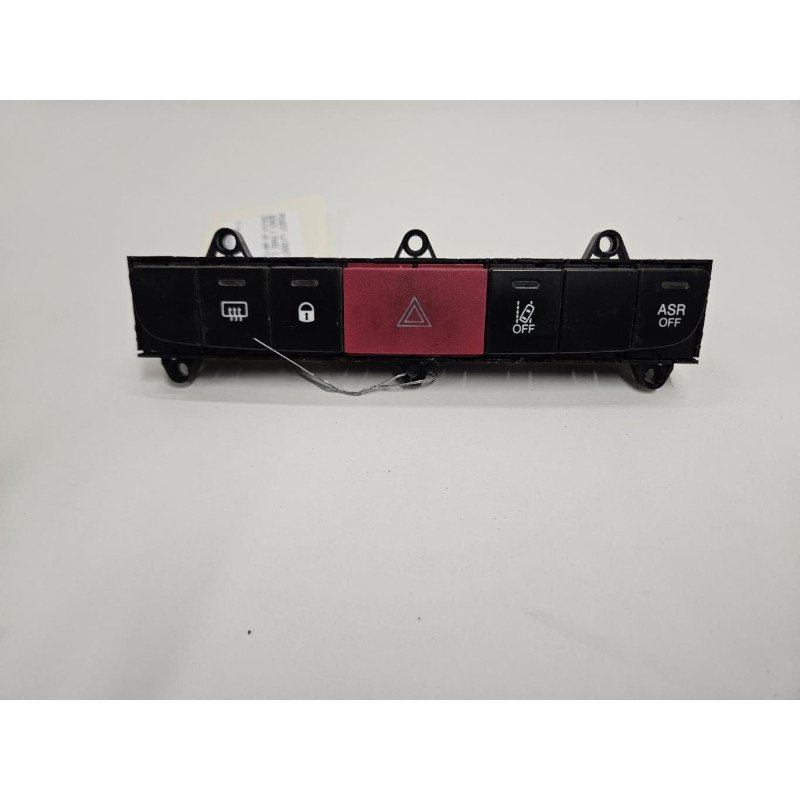 Bouton De Warning Peugeot Boxer 3 Phase 2 (1)