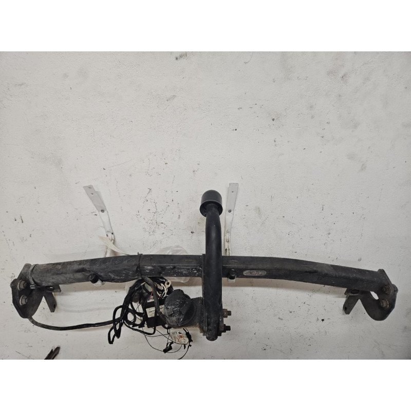 Attelage (boule De Remorquage) Peugeot 208 1 Phase 2 (1)