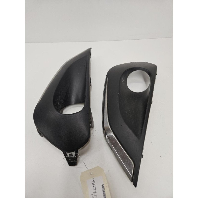 Enjoliveur Anti Brouillard Peugeot 208 1 Phase 2 (1)