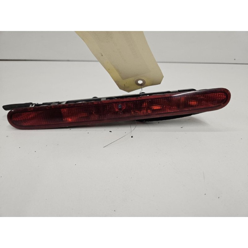 Feu Arriere Stop Central Peugeot 206+ (1)