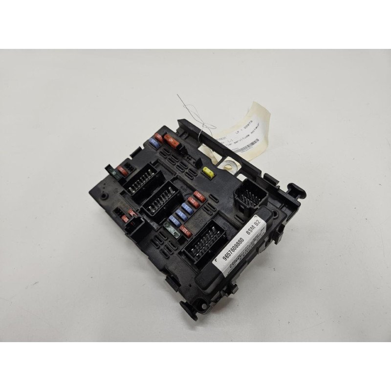 Boitier Servitude Moteur (bsm) Peugeot 206+ (1)
