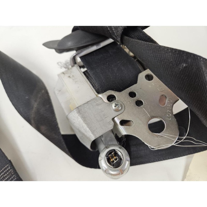 Ceinture Avant Gauche Peugeot 107 Phase 3 (1)