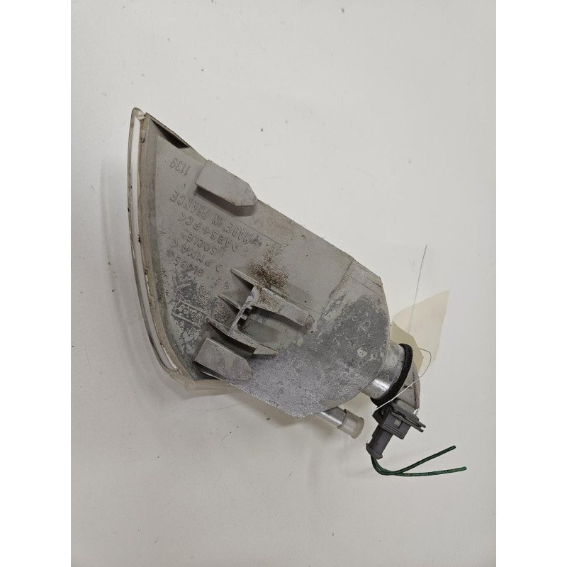 Optique Avant Secondaire Gauche (feux)(clignotant) Citroen Saxo Phase 1 (1)