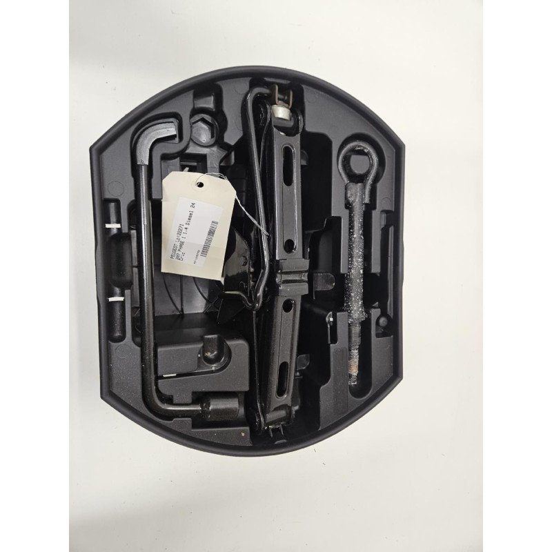 Cric (ensemble Depannage) Peugeot 207 Phase 1 (1)