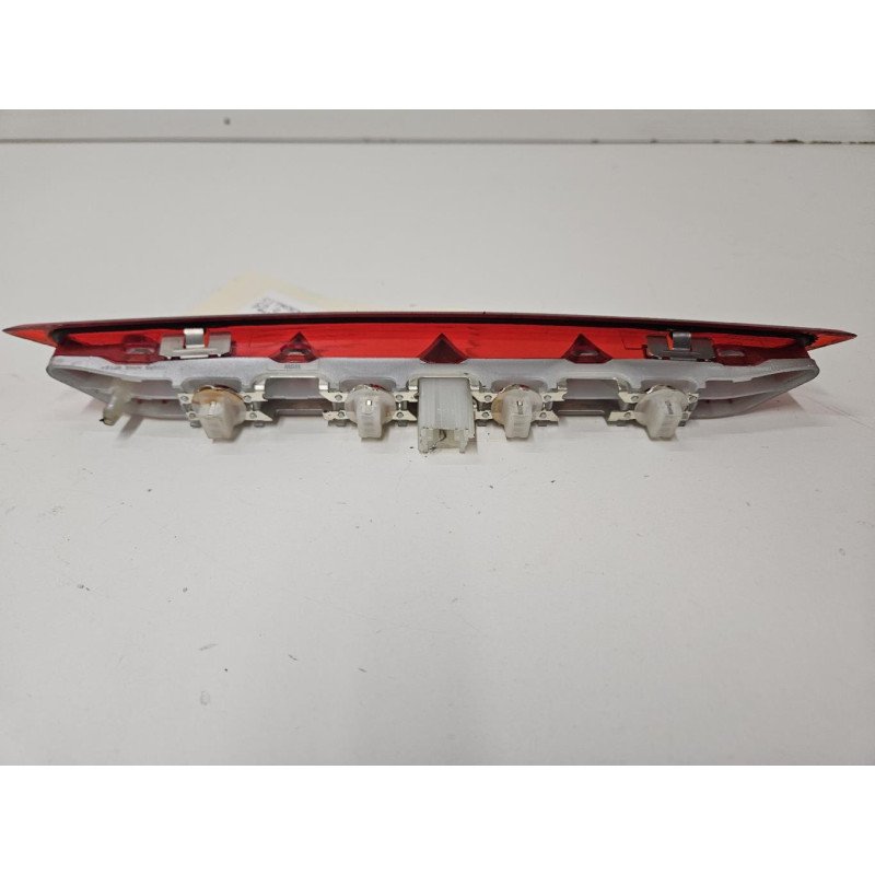 Feu Arriere Stop Central Citroen C3 2 Phase 1 (1)