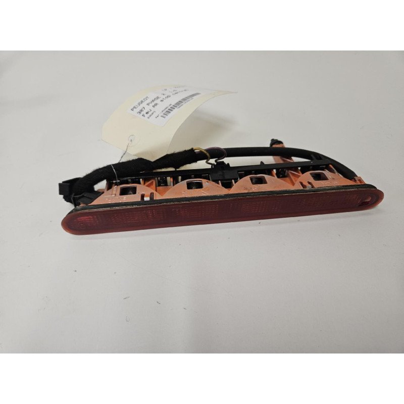 Feu Arriere Stop Central Peugeot 307 Phase 2 (1)