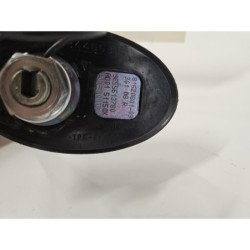 Antenne Peugeot 308 1 Phase 1 (2)