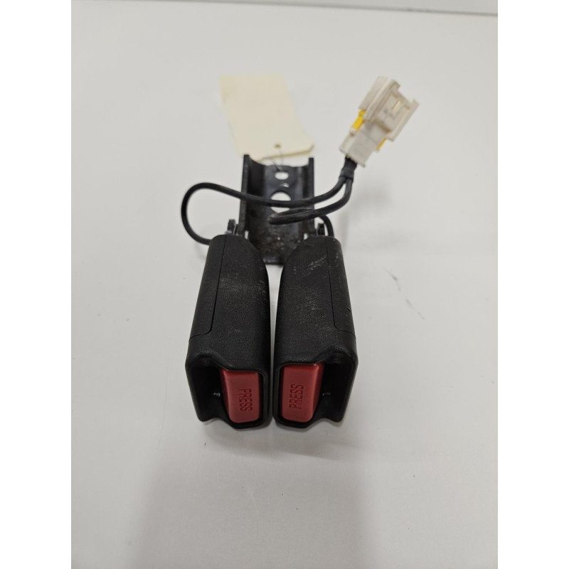 Attache Ceinture Arriere Droit Ds Ds4 1 Phase 1 (1)