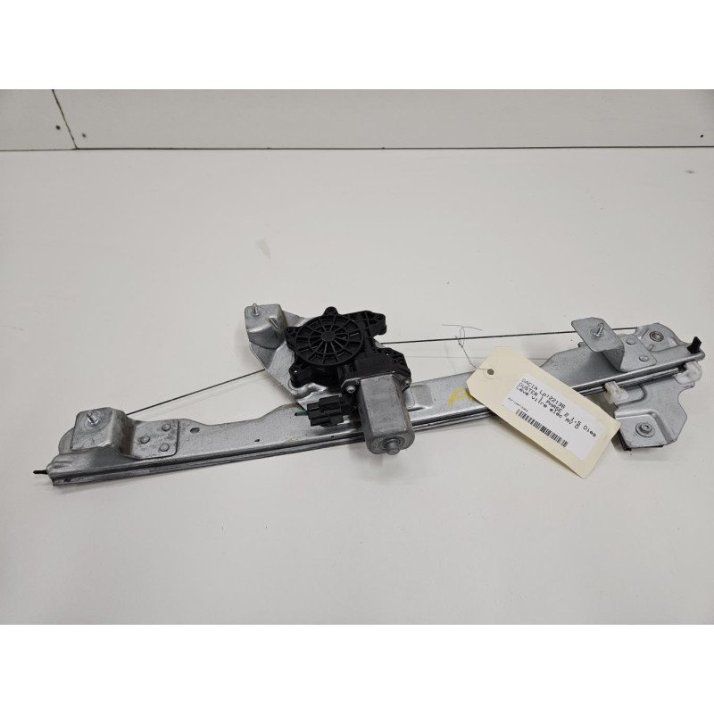 Leve Vitre Electrique Avant Droit Dacia Duster 1 Phase 2 (1)