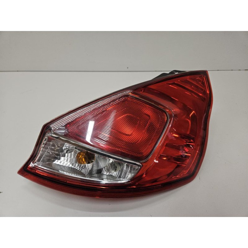 Feu Arriere Principal Droit (feux) Ford Fiesta 6 Phase 2 (1)