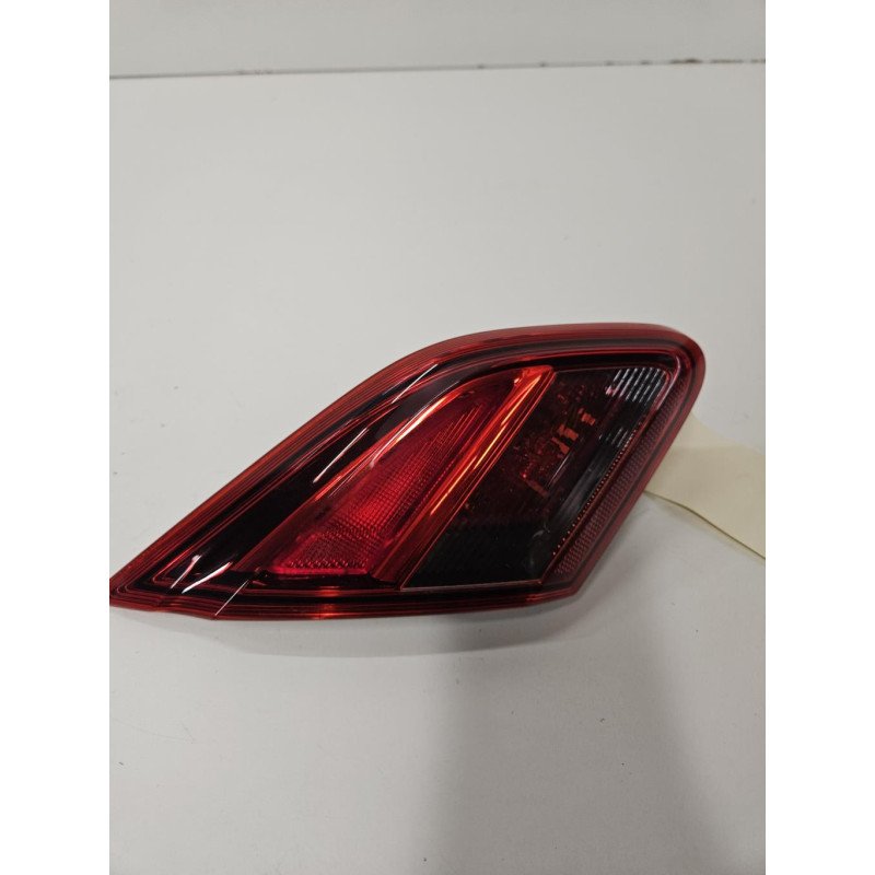 Feu Arriere Secondaire Gauche (feux) Opel Corsa E (1)