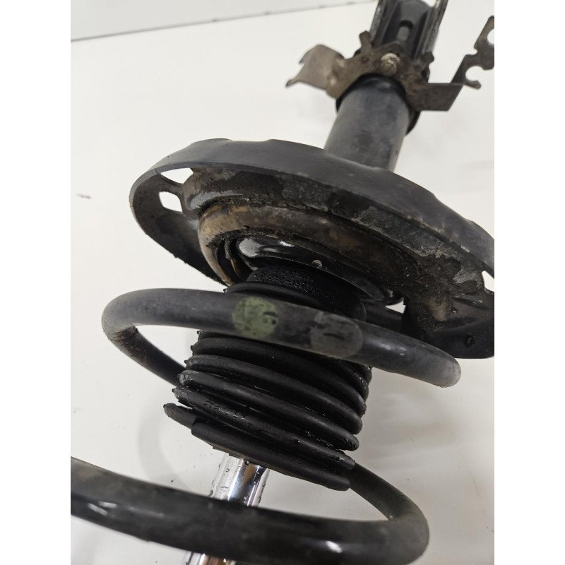 Amortisseur Avant Droit Renault Megane 3 Phase 1 (1)