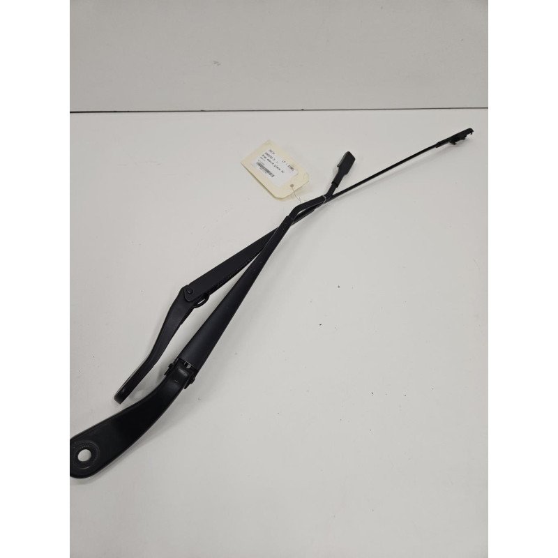 Bras Essuie Glace Avant Dacia Sandero 3 (1)