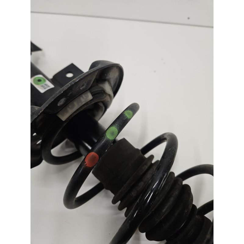 Amortisseur Avant Gauche Dacia Sandero 3 (1)