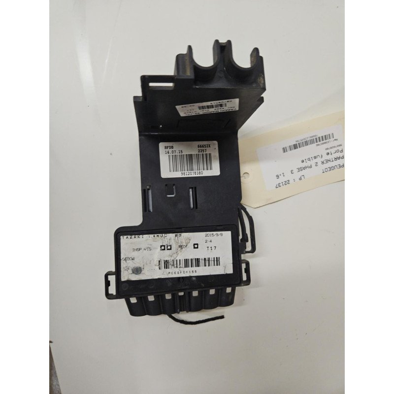 Porte Fusible Peugeot Partner 2 Phase 3 (1)