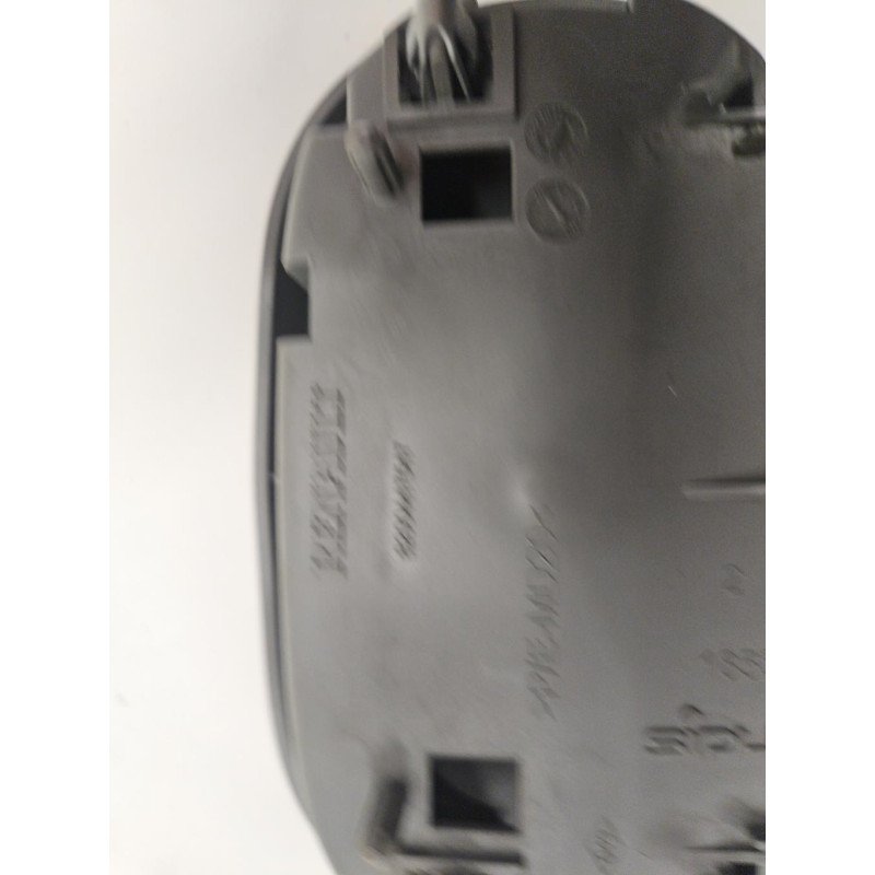 Eclairage De Plafonnier Renault Clio 2 Phase 2 (1)