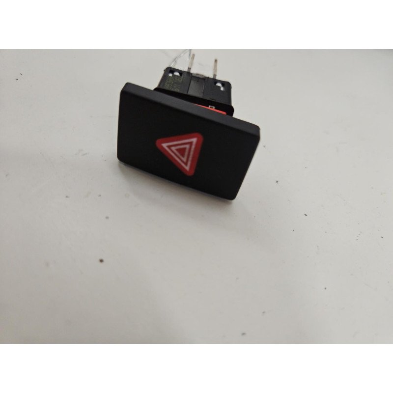 Bouton De Warning Volkswagen Golf 6 (1)