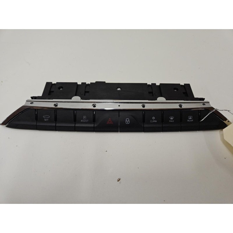 Bouton De Warning Skoda Octavia 4 Phase 1 Break (1)