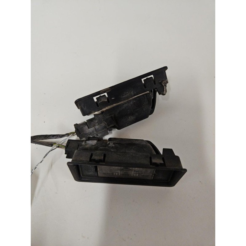 Eclairage De Plaque Peugeot 407 Phase 1 (1)