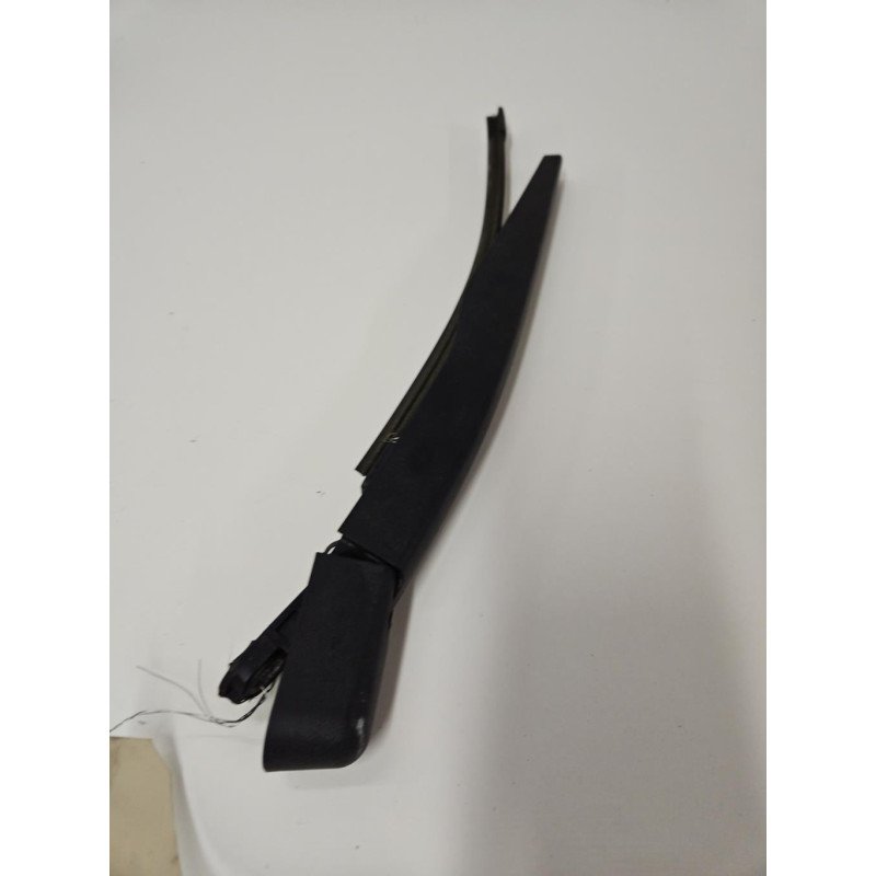 Bras Essuie Glace Arriere Ford Kuga 2 Phase 1 (1)
