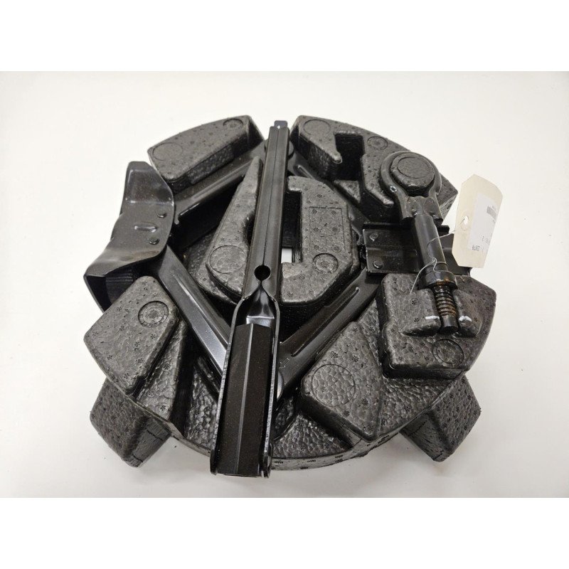 Cric (ensemble Depannage) Ford Kuga 2 Phase 1 (1)