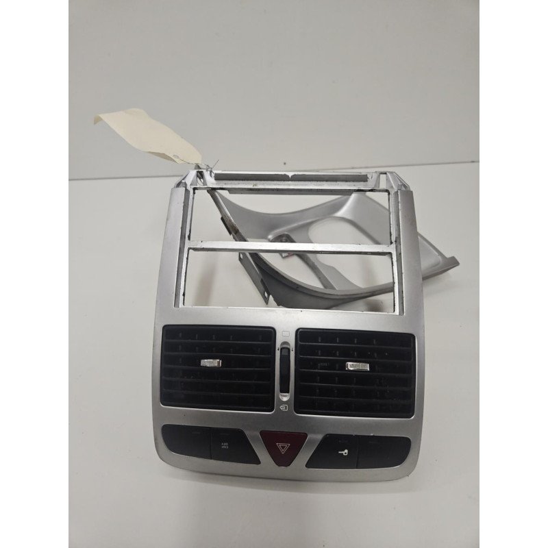 Facade Autoradio Peugeot 307 Phase 1 Cabriolet (1)
