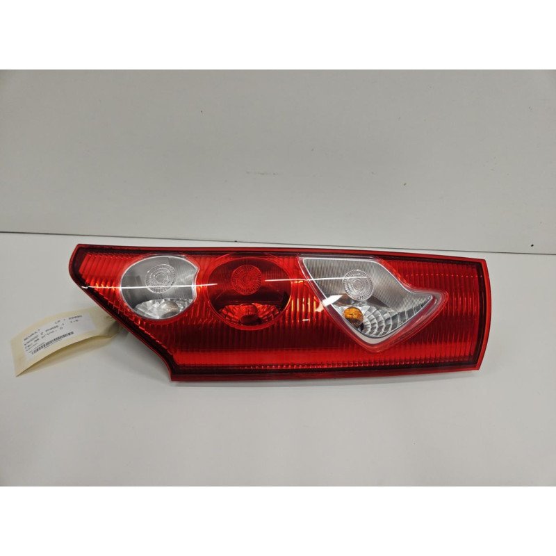 Feu Arriere Principal Droit (feux) Renault Kangoo 2 Phase 1 (1)
