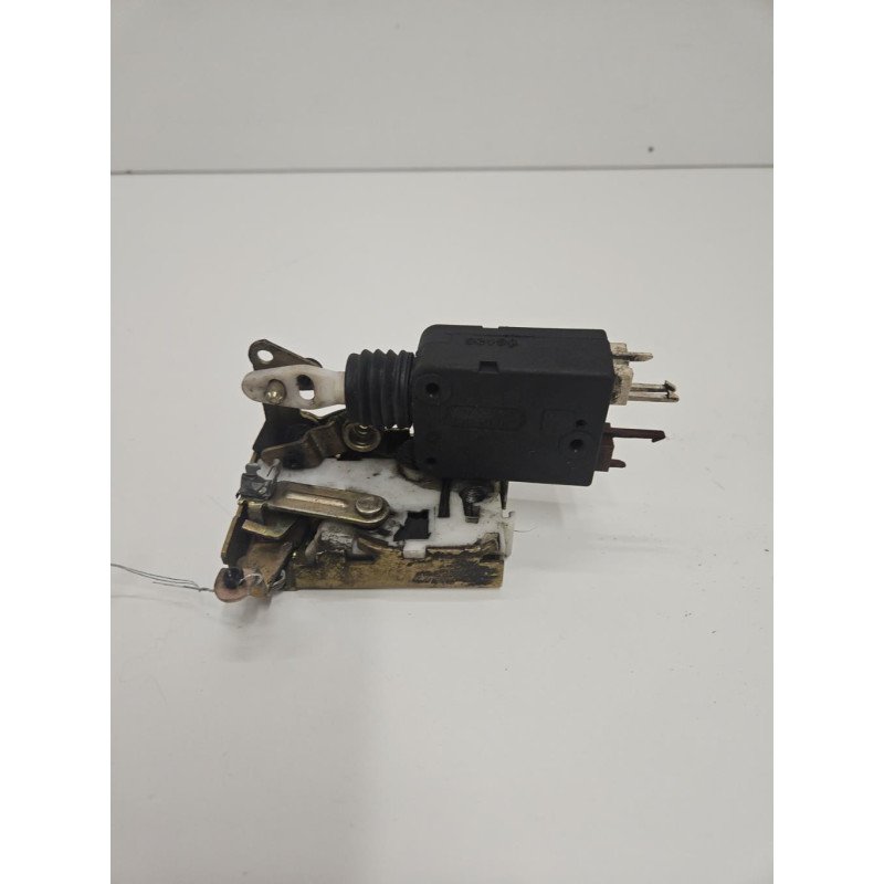 Serrure Avant Droit Citroen Saxo Phase 1 (1)