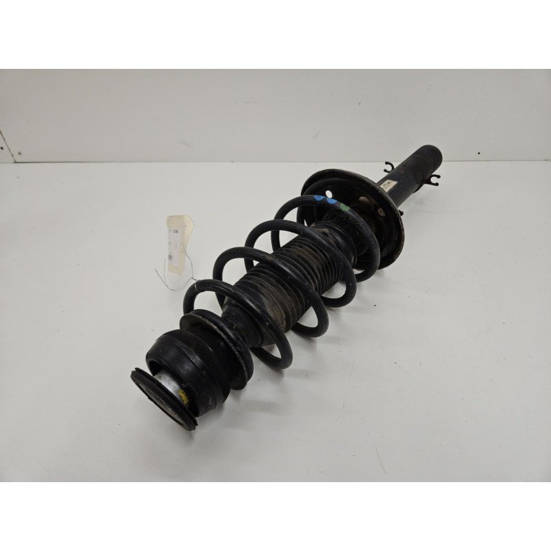 Amortisseur Avant Gauche Volkswagen Golf 4 (1)